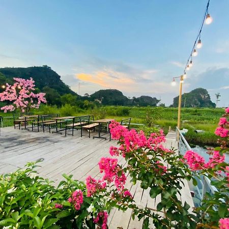 Ha Lan Homestay Ниньбинь Экстерьер фото